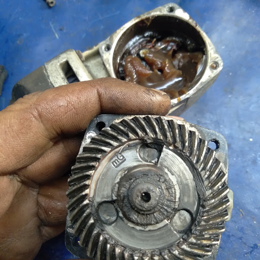 تعمیرات ابزار صنعتی رفیعی