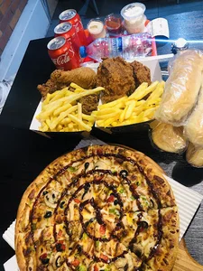 فست فود میزبان