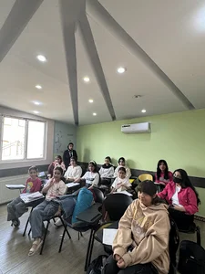 آموزشگاه زبان عصرکلام