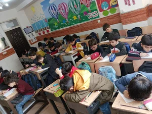 دبستان غیردولتی دانش وصنعت