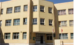 دبیرستان غیردولتی مهندس نجفی(صالحين لاله )