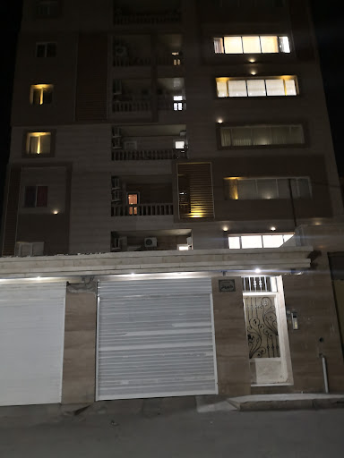 ساختمان کوروش