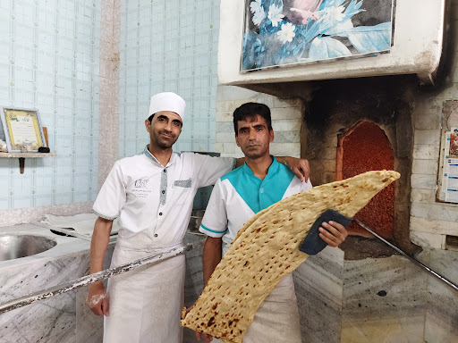 نانوایی سنگکی گل گندم (برادران قلی زاده)