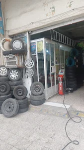 لاستیک فروشی و پنچرگیری