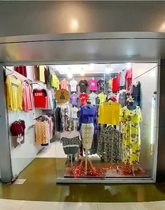 پوشاک طلایی