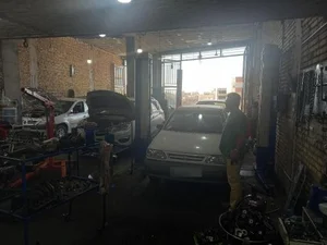 تعمیرگاه تخصصی حسن علی یاری 2