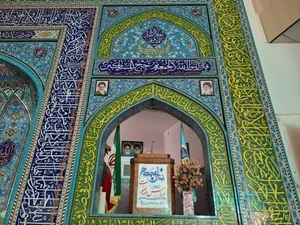 مصلی نمازجمعه آران و بیدگل 3