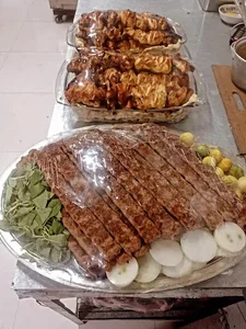 رستوران ترنج یزد