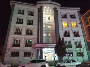 دکتر منصور ملائیان