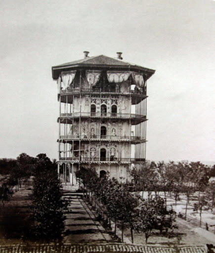محل سابق‌ عمارت شمس العماره انزلی