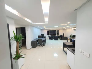 ساختمان آیکارت