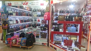 فروشگاه کیف برند