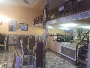 بستنی فروشی کریمخانی