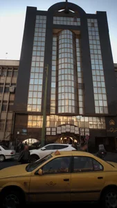 دکتر منوچهر برگی 4