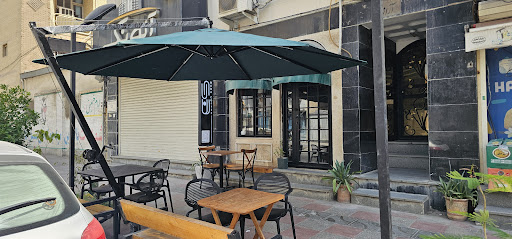 Mana Cafe • کافه مانا