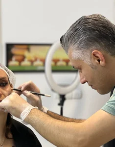 مرکز زیبایی و لیزر دکتر ایمانی