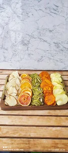 میوه خشک ارگانیک آوینا