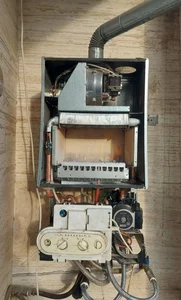 مرکز خدمات تعمیرات پکیج آچار فوری 2