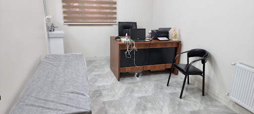 ساختمان پزشکان تخصصی و فوق تخصصی سلامت