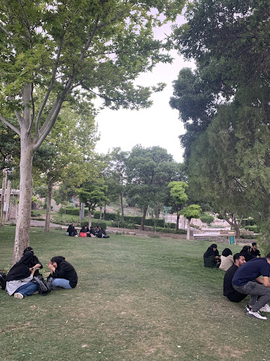 آمفی تئاتر پارک امیر کبیر