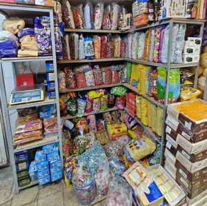 فروشگاه شیرین کده شکلات فروشی 4