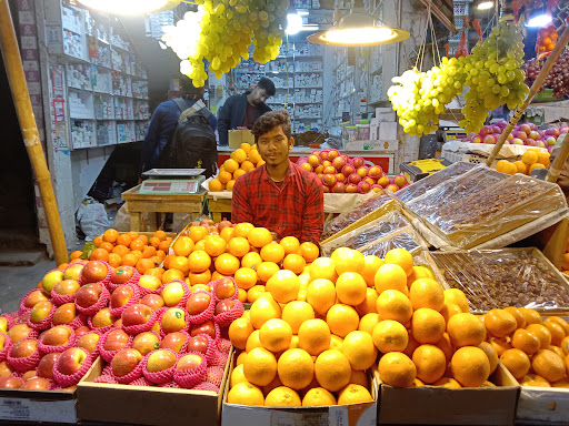 Salma fruit store