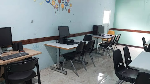 خانه زبان افتاب دانش