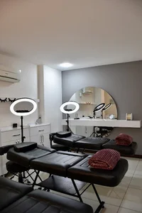 Mohadese azadi beauty salon(سالن زیبایی محدثه ازادی)