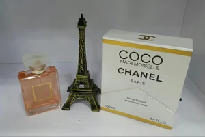 عطر مانیا