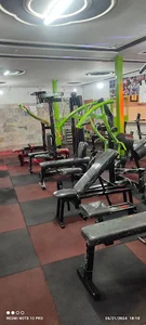 باشگاه ورزشی یونیک
