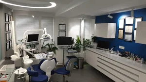 Fersia Dental Clinic مطب دندانپزشکی دکتر علیرضا نوروزعلی