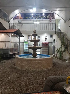 کافه باغ آبان