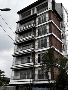 شیشه عباسی.