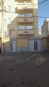 هنرستان دخترانه ام‌البنین