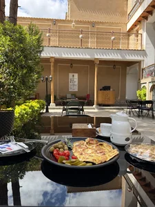 کافه رستوران هتل ارمنیا