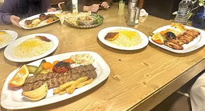 رستوران نایب