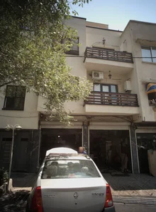 تعمیرگاه اتومبیل 2