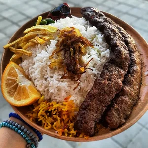 غذافروشی ماچله‌