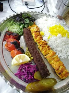 کبابی شیدا