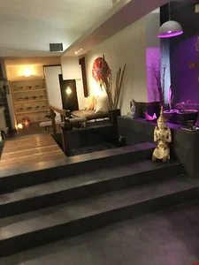 مرکز ماساژ و یوگا حس ششم