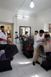 آموزشگاه آرایشگری مردانه شهرراز