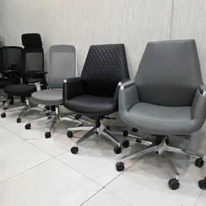 میز و صندلی نظری