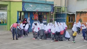 دبستان دولتی دخترانه بقیهالله 2