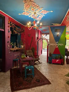 کافه و اکسیر سرای هونور