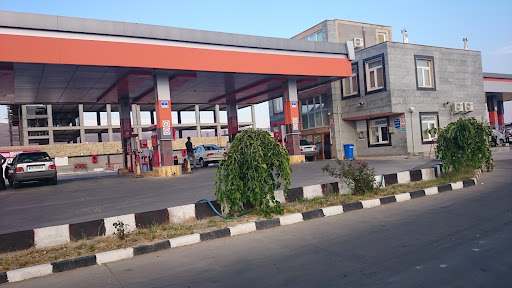 جایگاه بنزین و CNG امیرکبیر