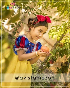 آویستا مزون