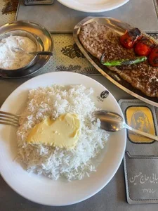 رستوران حاج حسین 3
