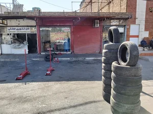 پنچرگیری و خدمات لاستیک عبادی