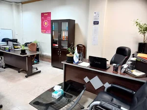 شرکت ناجی تجارت صنعت قرن (بی‌تو‌وال - B2Wall)