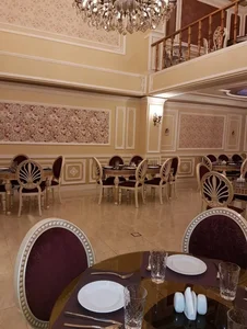 رستوران مفاخر 2